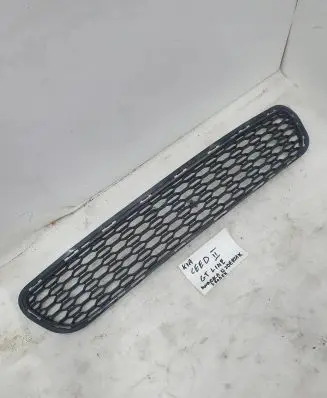 KIA Ceed Front bumper lower grill 86560-A2900