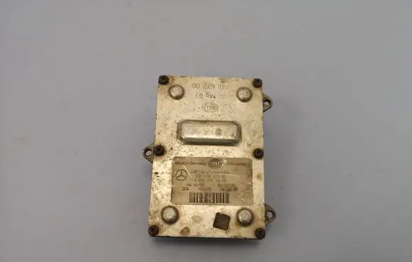 Headlight ballast module Xenon