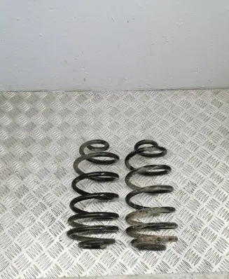 Opel Astra J Rear coil spring