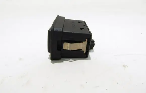 BMW 5 E39 Electric window control switch 8368974