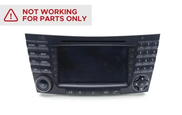 Mercedes-Benz E AMG W211 Radio/CD/DVD/GPS head unit A2118700089