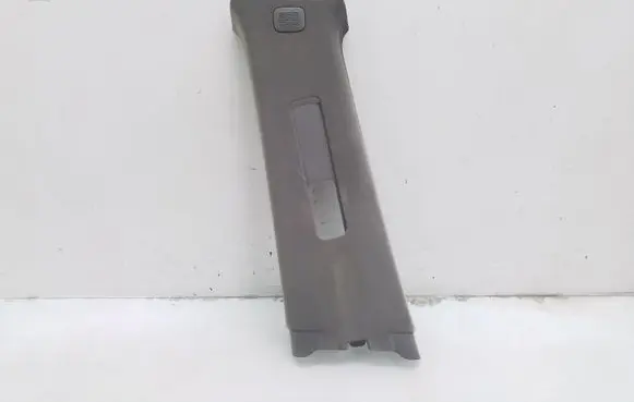 Nissan Murano Z50 (B) pillar trim (top)