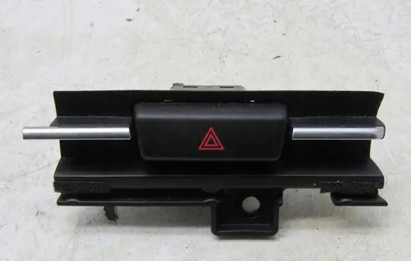 Mazda CX-3 Hazard light switch DA6A664H0