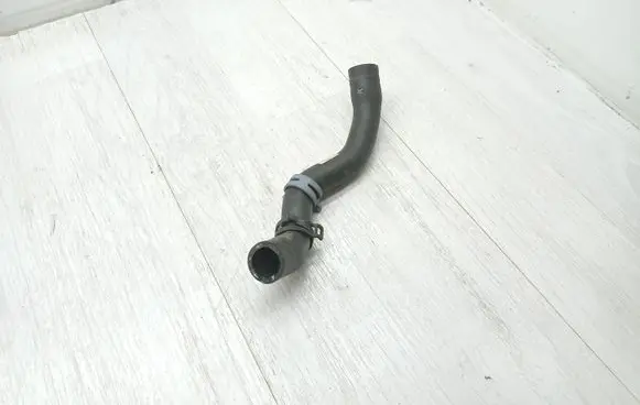Audi A4 S4 B9 Engine coolant pipe/hose 8W0819332H