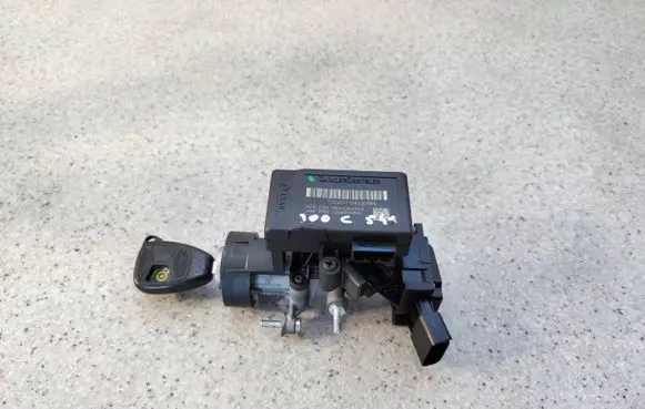 Chrysler 300 - 300C Ignition lock