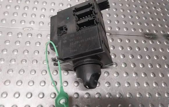 Mercedes-Benz A W168 Light switch 1685450104