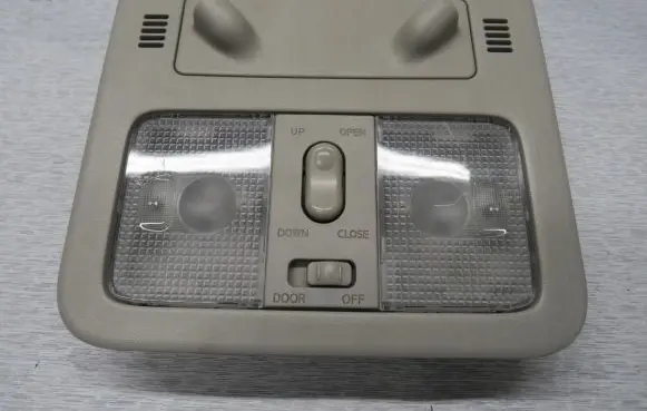 Renault Koleos I Headlining lighting console trim 