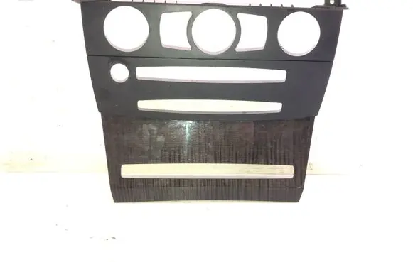 BMW 5 E60 E61 Dashboard center trim panel 6951033