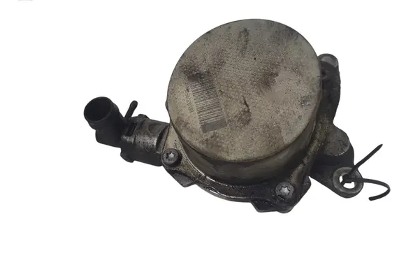 Nissan X-Trail T31 Vacuum pump 146502018r