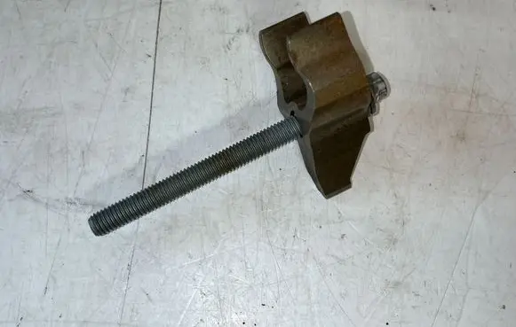 BMW X1 E84 Fuel Injector clamp holder