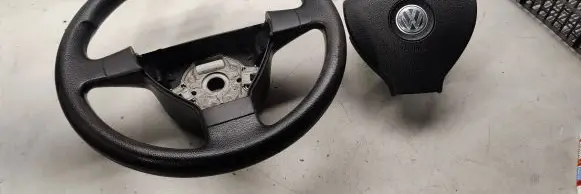 Volkswagen Polo IV 9N3 Steering wheel 6q0419091t
