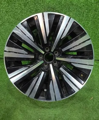 Volkswagen Touareg III R19 alloy rim 760601025N