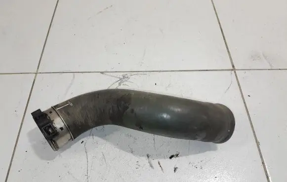 Dacia Dokker Intercooler hose/pipe 103165