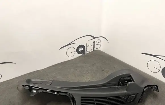 BMW 2 F45 Bottom trim 7327010