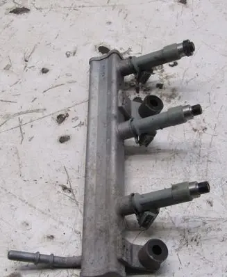 Nissan X-Trail T32 Fuel main line pipe 1111
