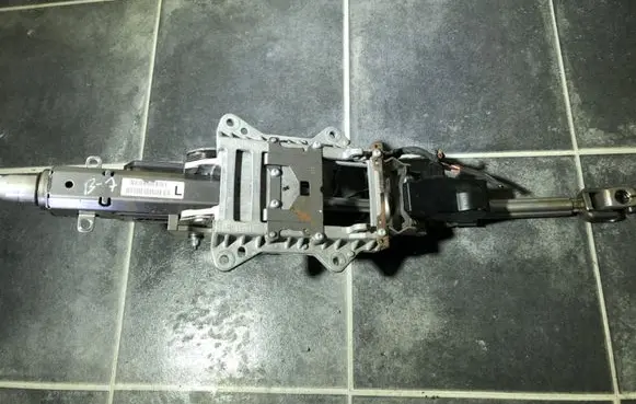 Volkswagen PASSAT B7 Steering wheel lock 3C0906861J