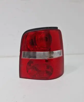 Volkswagen Touran I Rear/tail lights