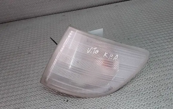Mercedes-Benz Vito Viano W638 Front indicator light
