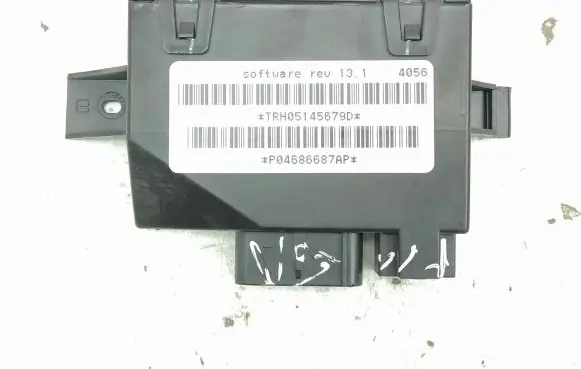 Chrysler Voyager Tailgate/trunk control unit/module P04686687AP