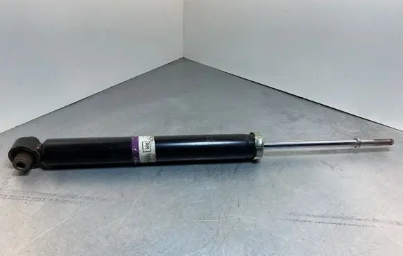 Toyota Avensis T270 Rear shock absorber/damper 4853005370