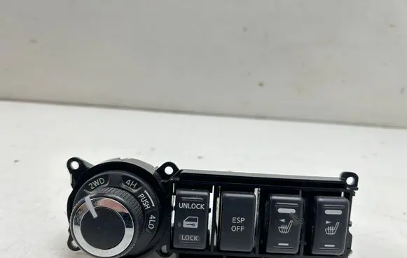 Nissan Navara D40 A set of switches 