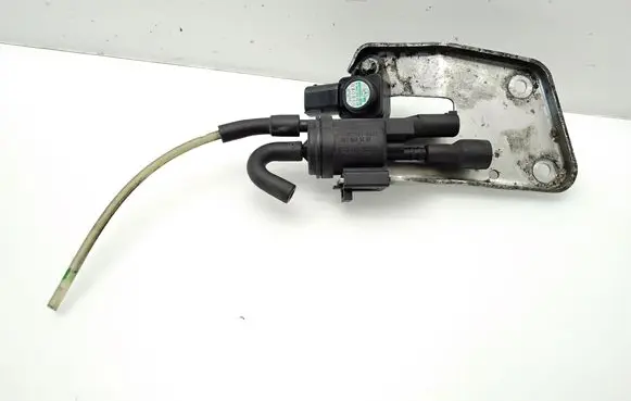 Mercedes-Benz E W211 Air pressure sensor A0041533228 0025401497