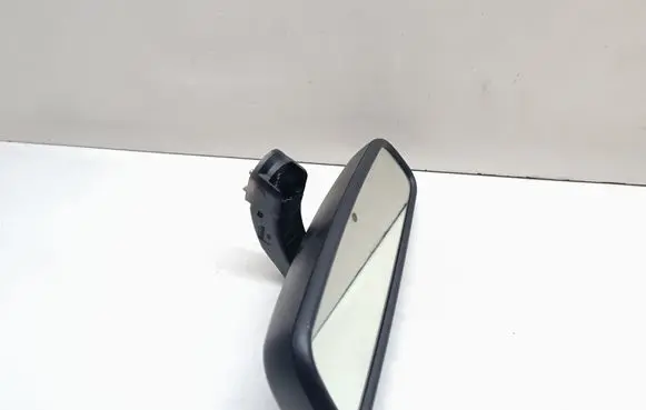 Rear view mirror (interior)