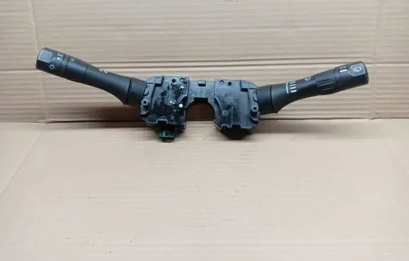 Nissan Micra Wiper turn signal indicator stalk/switch 