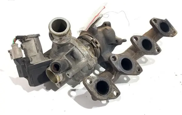Skoda Roomster (5J) Turbo 03F145701G