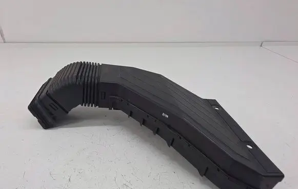 KIA Sportage Air intake duct part 28210D3100