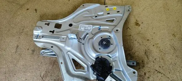 Hyundai ix35 Front window lifting mechanism without motor 824702Y000 813102Y000 5602809