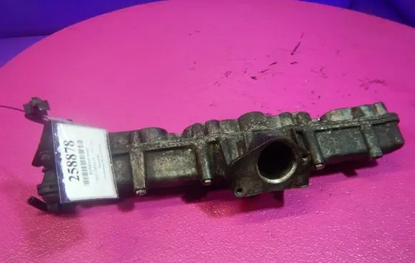 Opel Zafira A Intake manifold