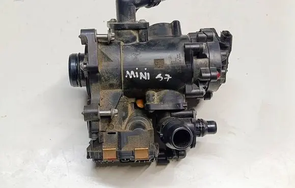 Mini Cooper F57 Thermostat/thermostat housing 863194307S7 863194307 8631943