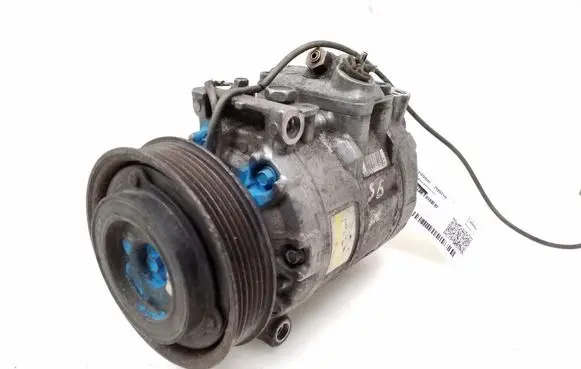 Audi A8 S8 D2 4D Air conditioning (A/C) compressor (pump) 4B0260805B