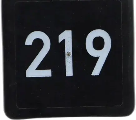 Volkswagen PASSAT B5 Other relay 443951253AA