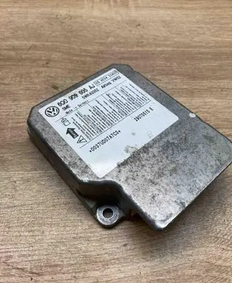 Volkswagen Caddy Airbag control unit/module 6Q0909605AJ 5WK43352
