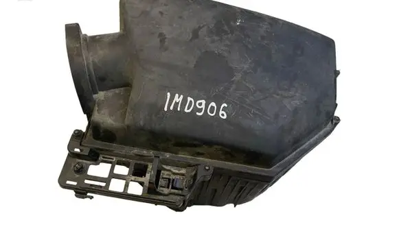 Volvo V60 Air filter box 31370671 BP8DB 0161947