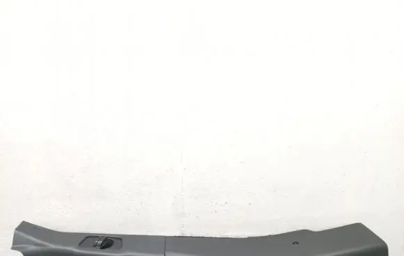(B) pillar trim (top)