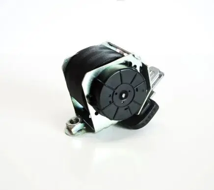 Middle seatbelt (rear)