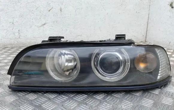 BMW 5 E39 Headlight/headlamp 5DV00776029