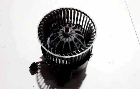 Audi A5 8T 8F Heater fan/blower 8K2820021