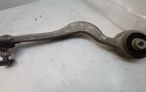 Mercedes-Benz E W238 Front lower control arm/wishbone 2130200