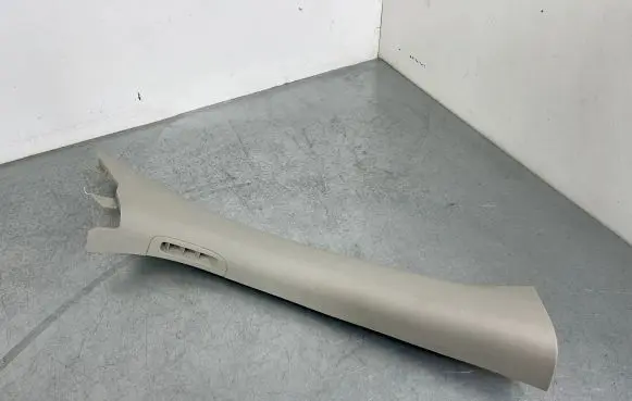Jeep Grand Cherokee (A) pillar trim 1GG52HDAAE P1GG52HDAAE