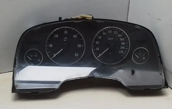 Opel Zafira A Speedometer (instrument cluster) 96251063 89X191717 7006070800