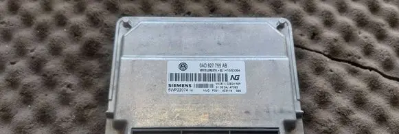 Volkswagen Touareg I Transfer box differential control unit 0AD927755AB 5WP22074