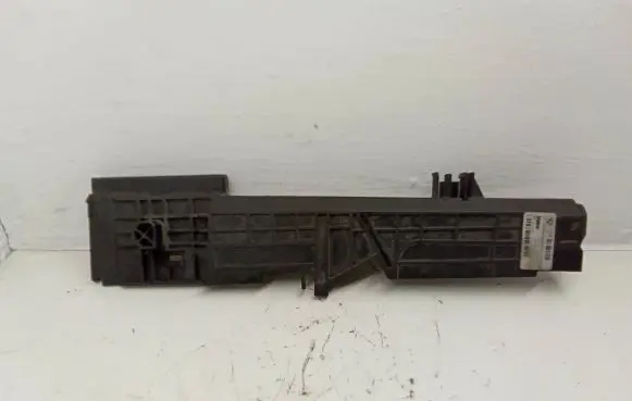 Radiator support slam panel bracket