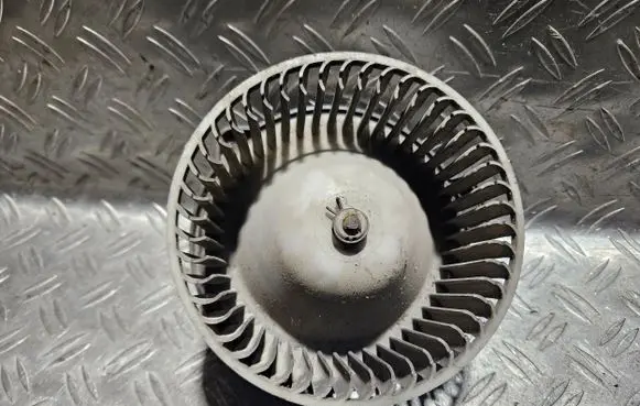 Mitsubishi Galant Heater fan/blower 1940000390