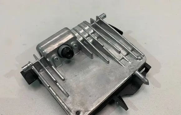 Windshield/windscreen camera