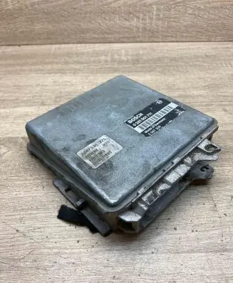 BMW 3 E36 Engine control unit/module ECU 2247335 0281001711