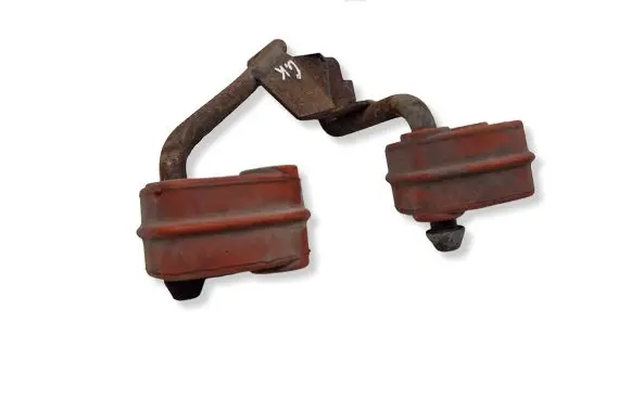 Land Rover Discovery Sport Muffler mount bracket/holder 